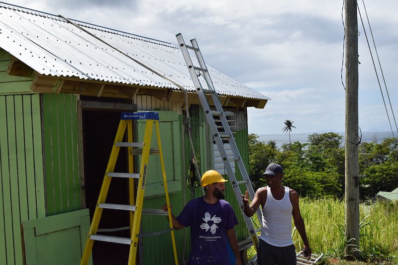 dominica_hurricane_homebuild_recovery_volunteer_beneficiary_couple