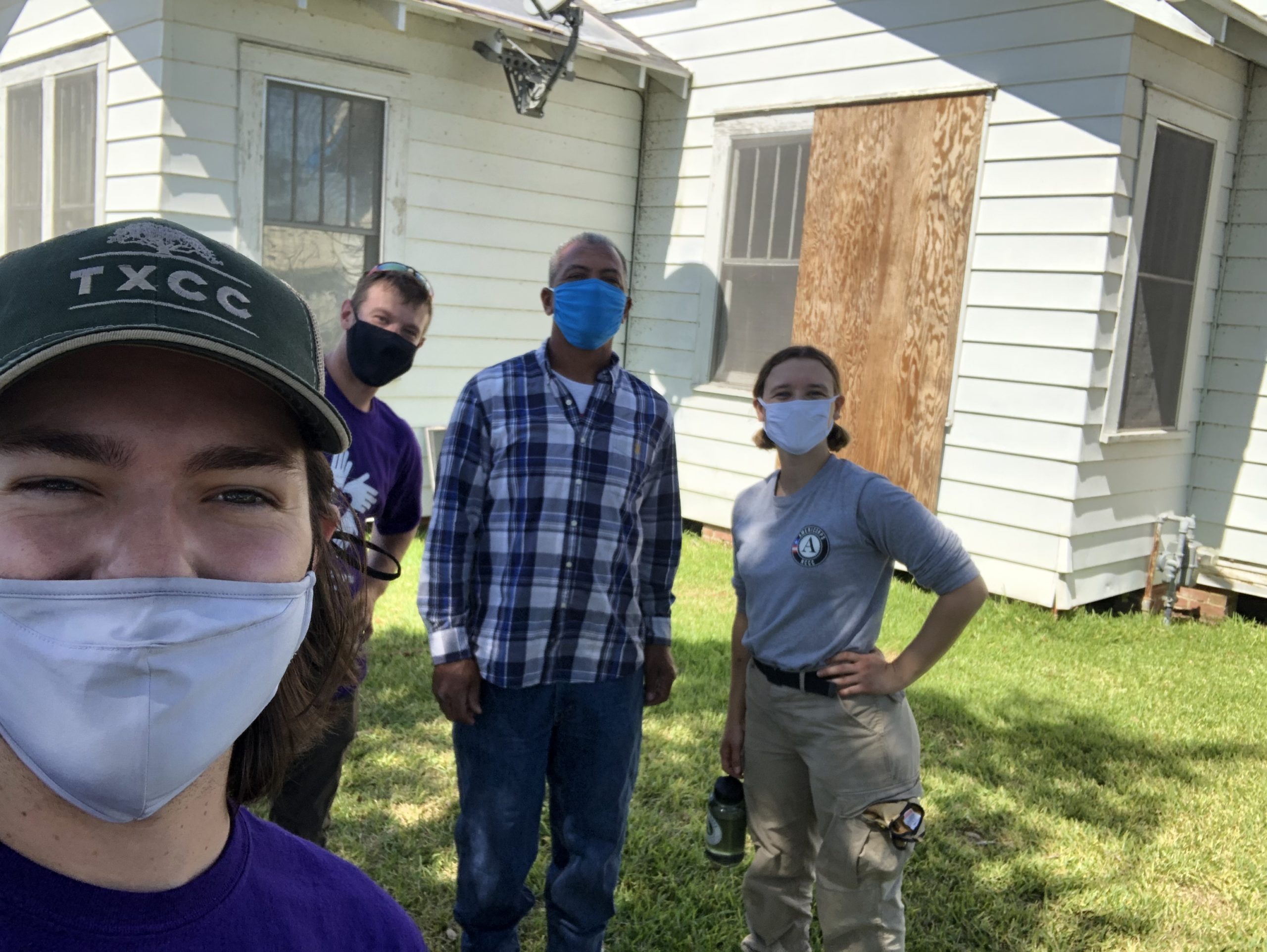 Volunteer and homeowners