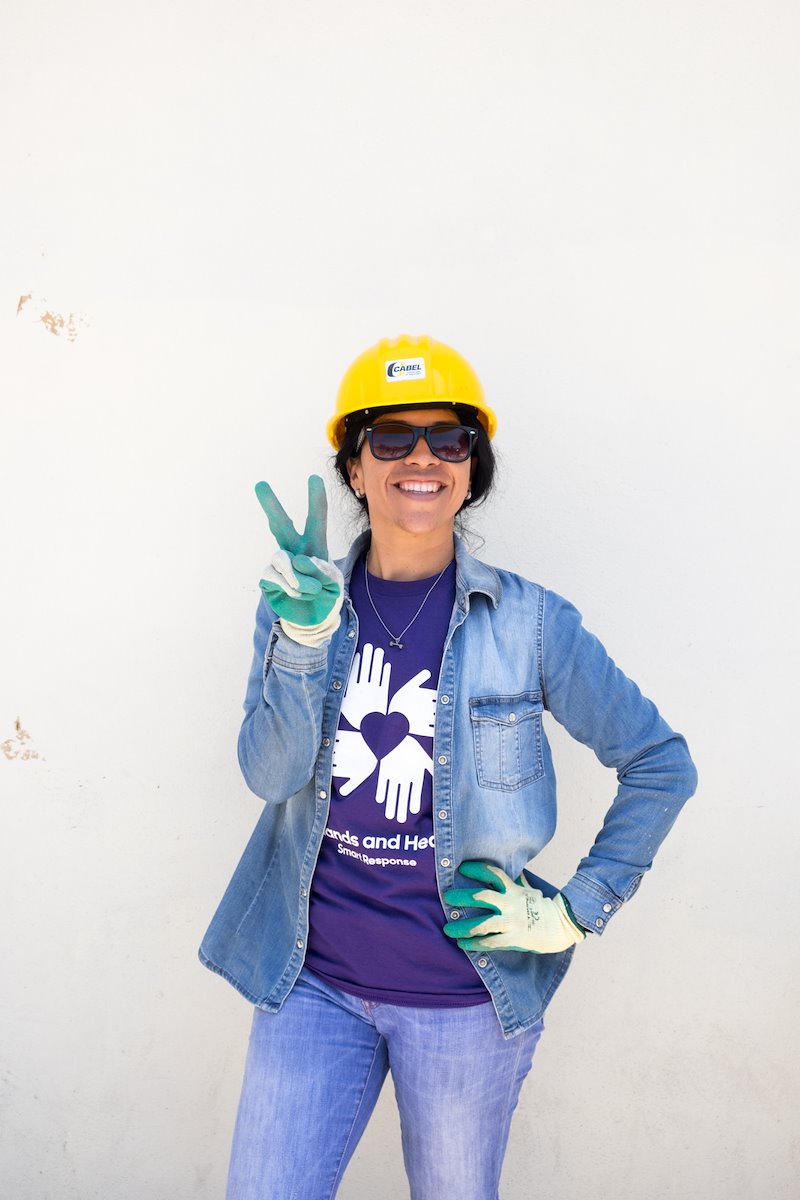 morelos_mexico_recovery_schoolbuild_volunteer_one_smiling_headshot