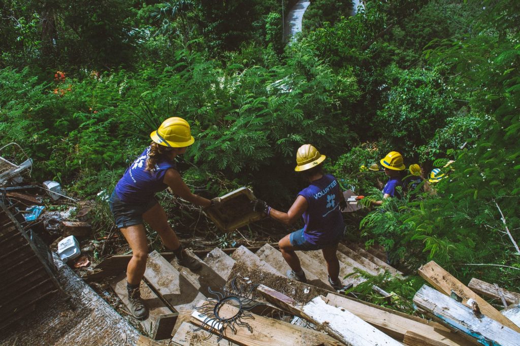 st_john_usvi_usa_hurricane_response_volunteer_group_working