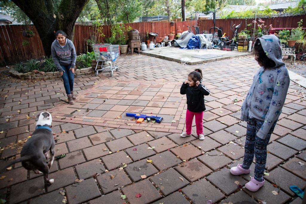 houston_texas_usa_hurricane_recovery_homebuild_beneficiary_3