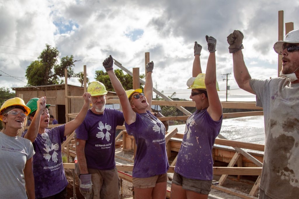 grupo_de_voluntarios_de_trabajo