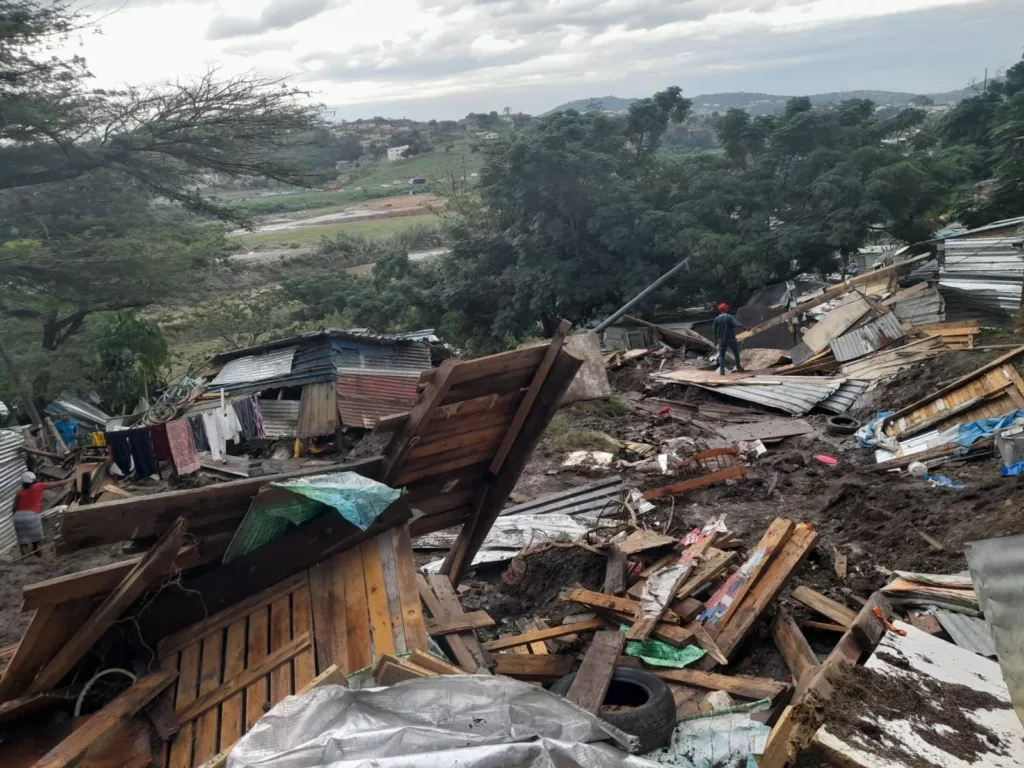 Daños por inundaciones en Sudáfrica